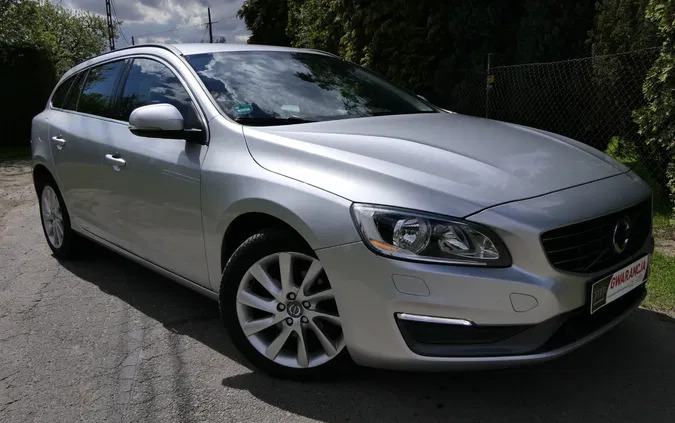 Volvo V60 cena 42999 przebieg: 210000, rok produkcji 2013 z Orzesze małe 562